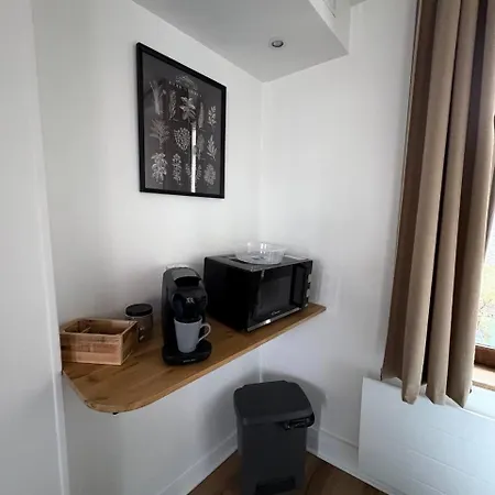 Le Secret Des Fleurs アパート パリ